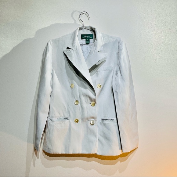 Ralph Lauren Double-Breasted White Blazer with Gold Buttons Size 6 - Picture 3 of 13